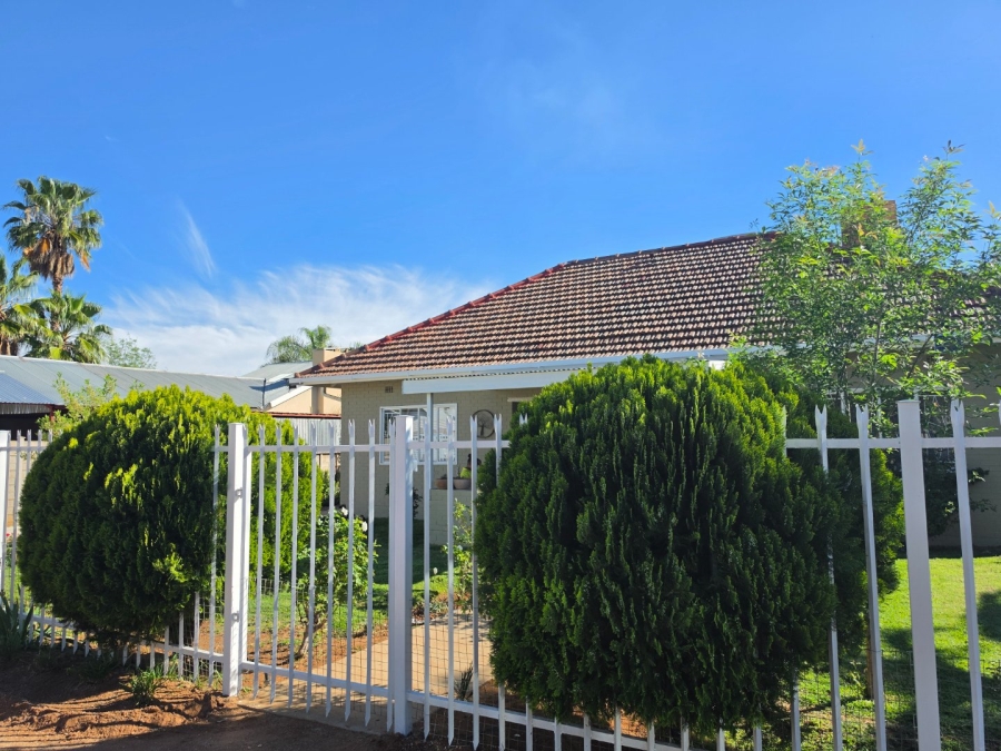 3 Bedroom Property for Sale in Die Rand Northern Cape